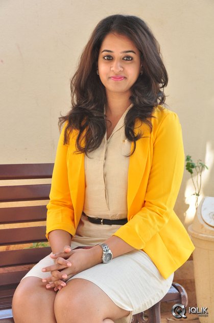 Nanditha-at-Krishnamma-Kalipindi-Iddarini-Movie-Press-Meet